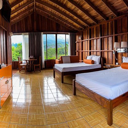 Arenal Roca Lodge & Bungalows La Fortuna Esterno foto