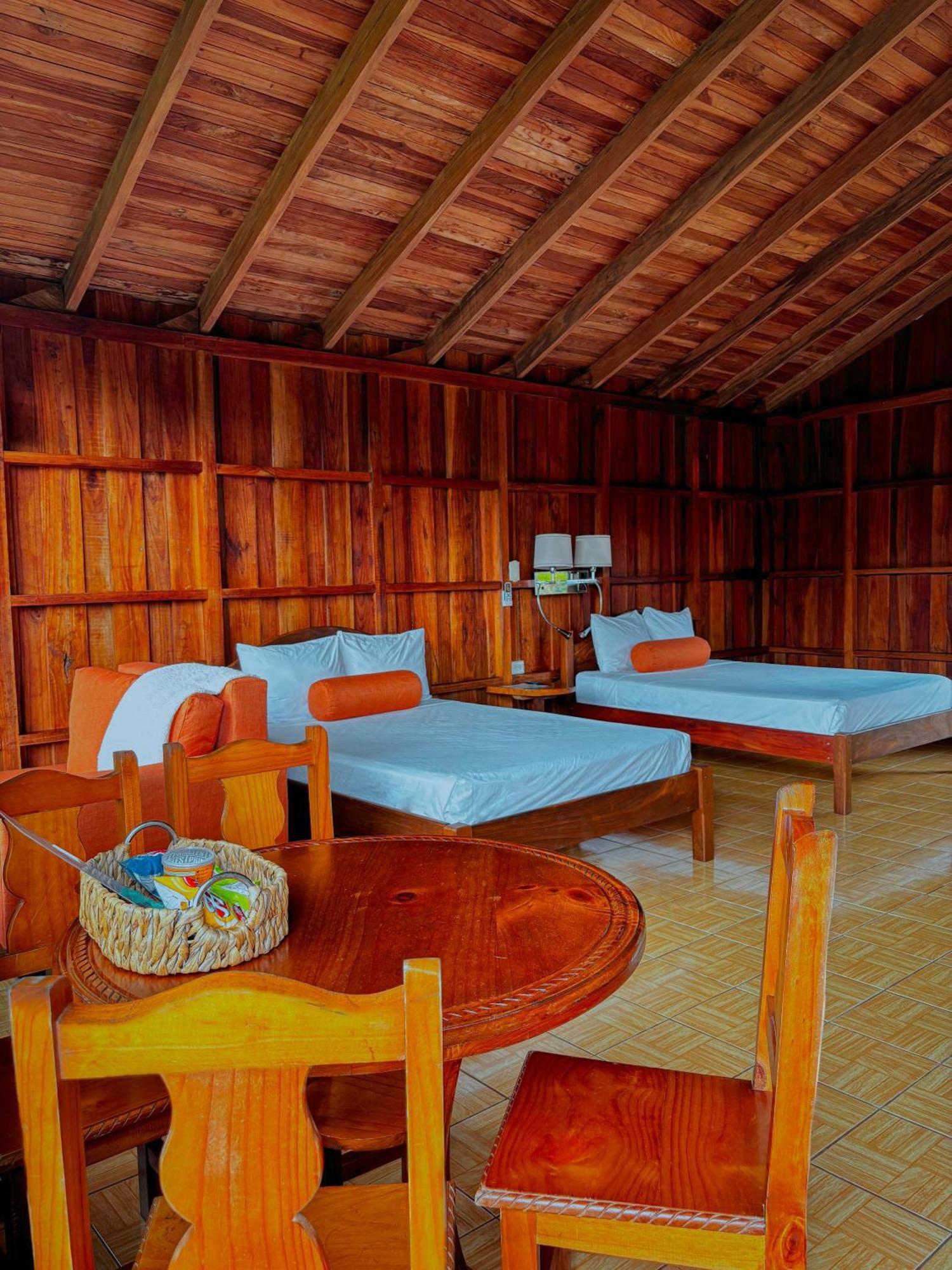 Arenal Roca Lodge & Bungalows La Fortuna Esterno foto